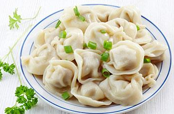 怎么煮餃子才能讓餡熟透，又不會(huì)煮破皮？